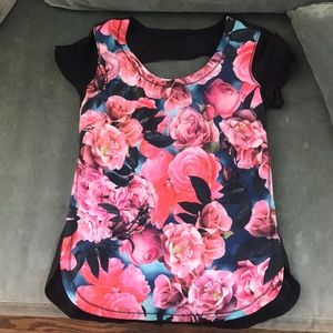 Lululemon 4 top tee lightened up floral pink black